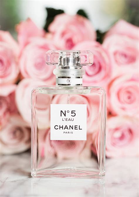 chanel no5 eau|N°5 .